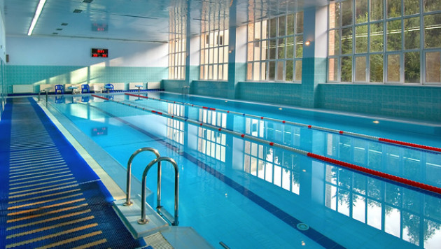 Инструктор бассейна в Улан-Удэ отказался спасать утопающего