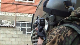 Группу боевиков блокировали в частном доме в Ингушетии