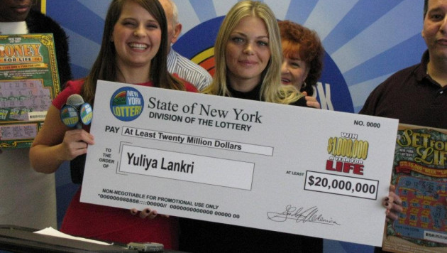Россиянка выиграла лотерею в США с призом по миллиону долларов ежегодно
