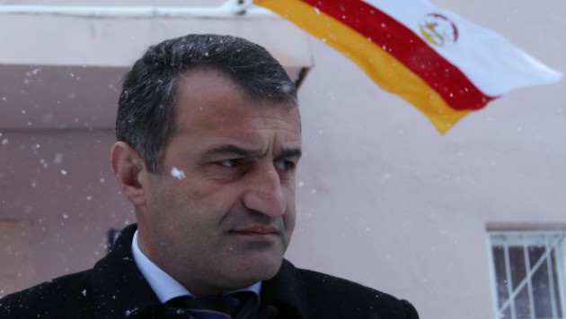 Бибилов отказался от участия в новых выборах президента Южной Осетии
