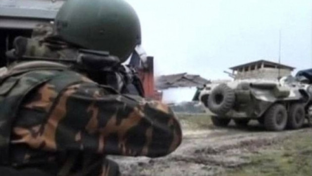 В бою на границе Чечни и Дагестана убили трех полицейских