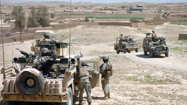 Командование НАТО в Афганистане извинилось за сожжение Корана солдатами