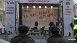 В Москве оппозиционер избил трех полицейских