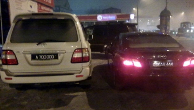 В Казахстане задумались легализовать продажу "блатных" номеров на авто