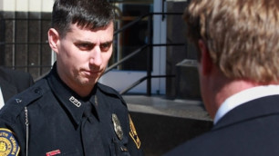 Застреливший Денякина полицейский предстал перед судом в США