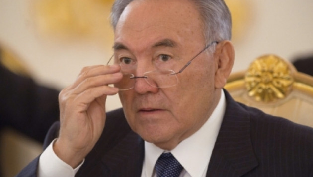 Назарбаев предложил учредить в Казахстане День матери