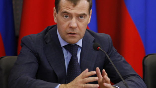Медведев предложил обсудить реорганизацию ЕврАзЭС