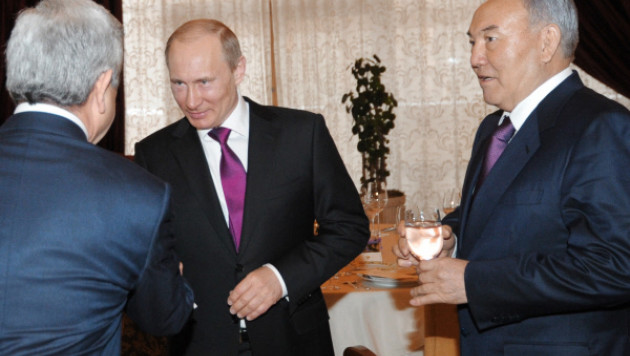 Назарбаев пригласил Путина в гости после инаугурации