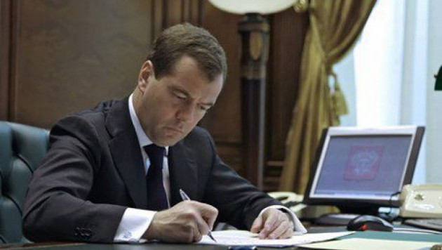 Дмитрий Медведев упростил регистрацию партий