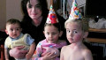 Архивное фото Майкла Джексона с детьми. Фото с сайта Vesti.kz