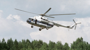 Вертолет Ми-8 аварийно приземлился у Салехарда