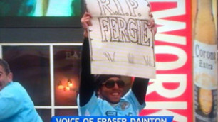 "Манчестер Сити" и Тевес принесли извинения Фергюсону за похоронный плакат