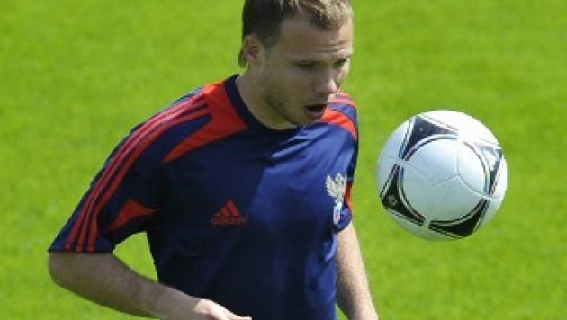 Защитник сборной России пропустит Евро-2012