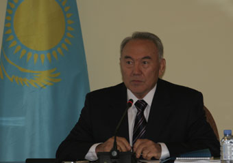 Нурсултан Назарбаев издал распоряжение об экономии бюджетных средств