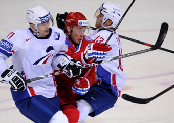 Российские хоккеисты разгромили французов