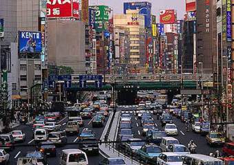 Антикризисные меры приведут к 60-километровым пробкам в Японии