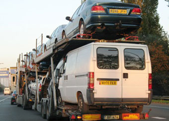 Грузовым машинам запретили въезд в Амстердам