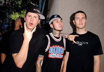На "Грэмми" Blink-182 объявили о воссоединении