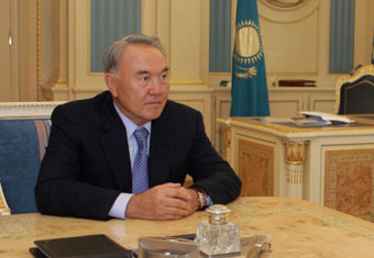 Назарбаев увеличил соцпомощь до триллиона тенге