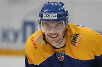 Сергей Мозякин признан самым результативным игроком КХЛ