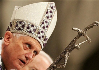 Папу Римского вызовут свидетелем по делу о сексуальных домогательствах 