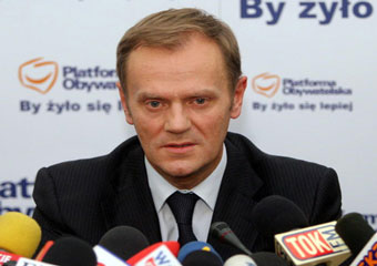 Министр Польши предпочел своим обязанностям игру в футбол