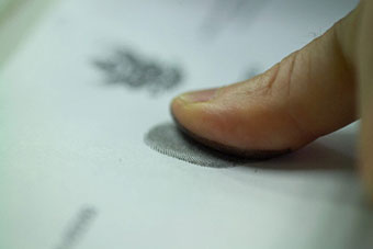 Ученые научились распознавать бумагу по узорам