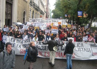 Испанские студенты выступили против реформы образования