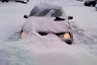 В ВКО 50 автомобилей оказались в снежном плену