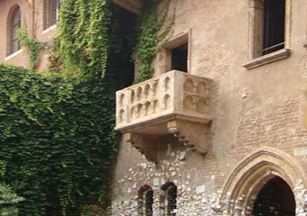 Балкон Ромео и Джульетты станет местом для свадеб