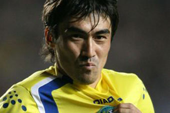 Самат Смаков стал лучшим футболистом Казахстана 2008 года