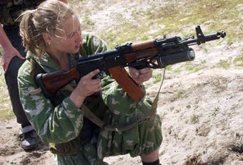 Военкомат поставит на учет российских женщин