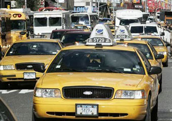 Серийных грабителей-наркоманов задержали с помощью такси