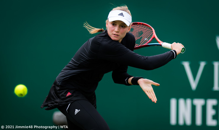 Рыбакина свитолина прямая трансляция. Elena Rybakina Wimbledon. Elena Rybakina pretty face.