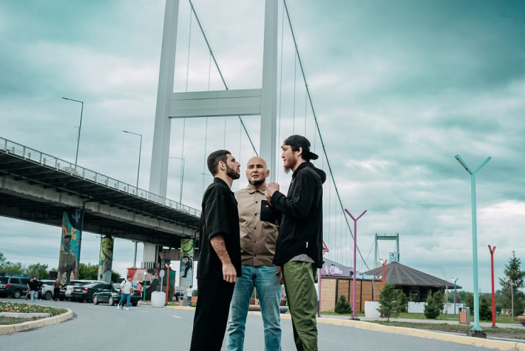 Мохаммад Хейбати и Санжар Тажиев: лицом к лицу