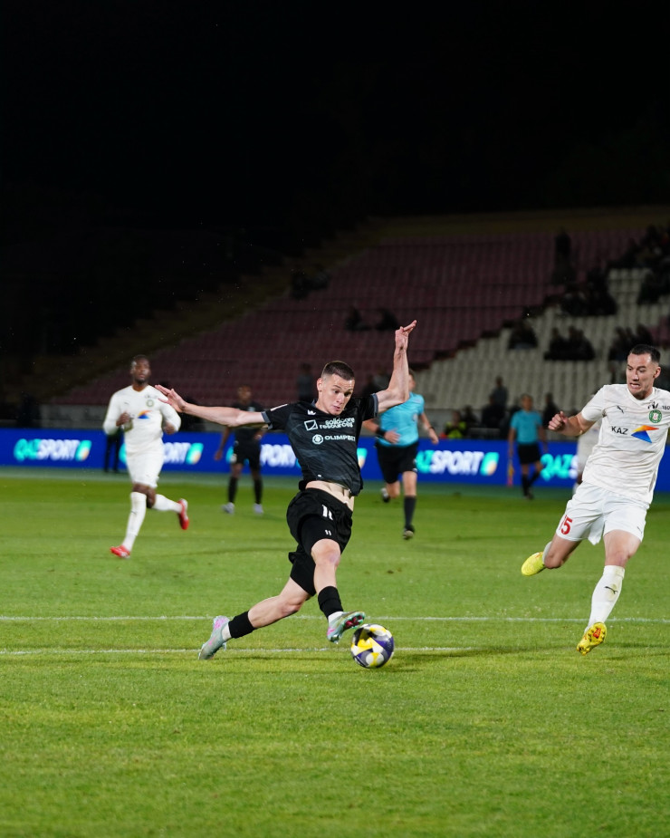 Ислам Чесноков в матче 