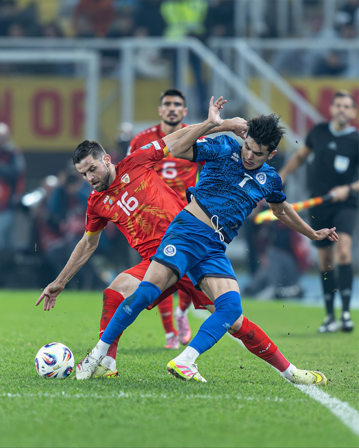 Галымжан Кенжебек в матче Казахстан - Северная Македония