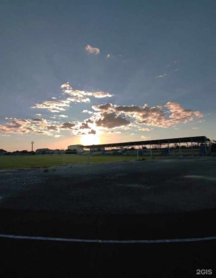 Центральный стадион, Кентау