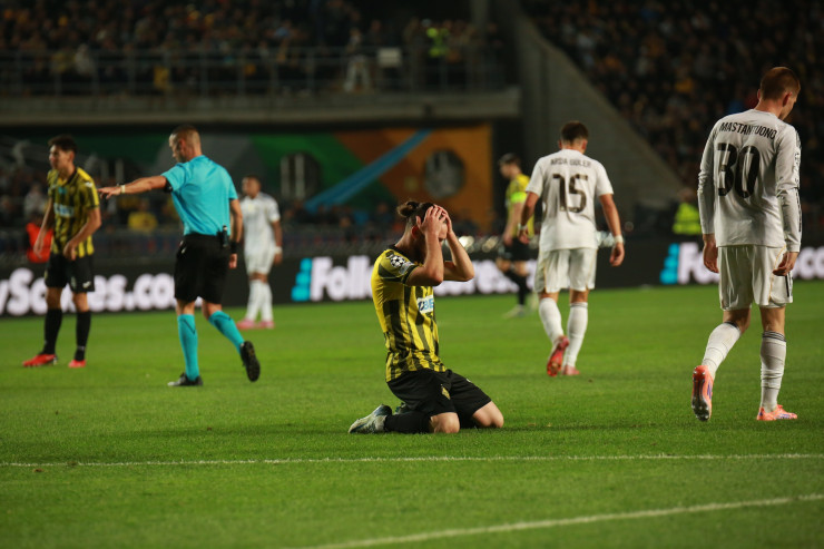 Офри Арад в матче 