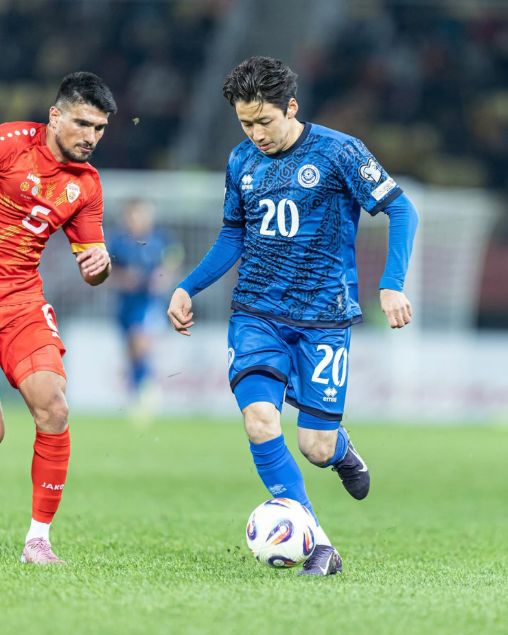 Даурен Жумат в матче Северная Македония - Казахстан