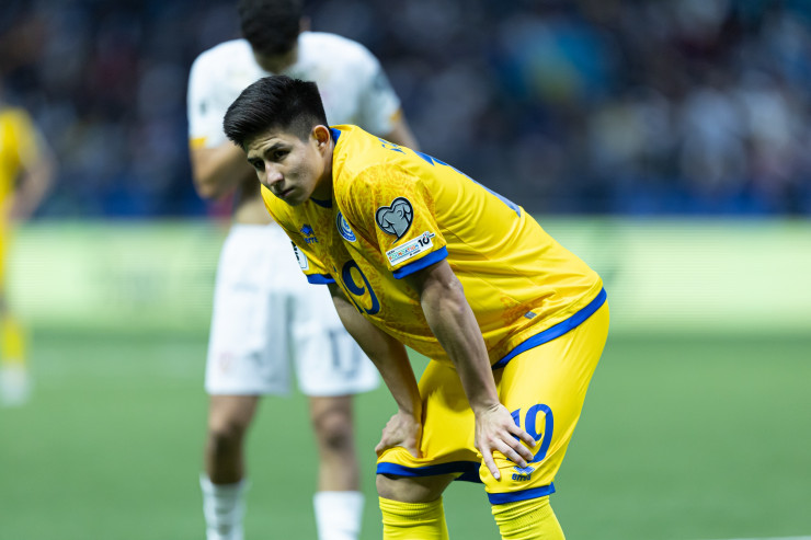 Дастан Сатпаев в сборной Казахстана