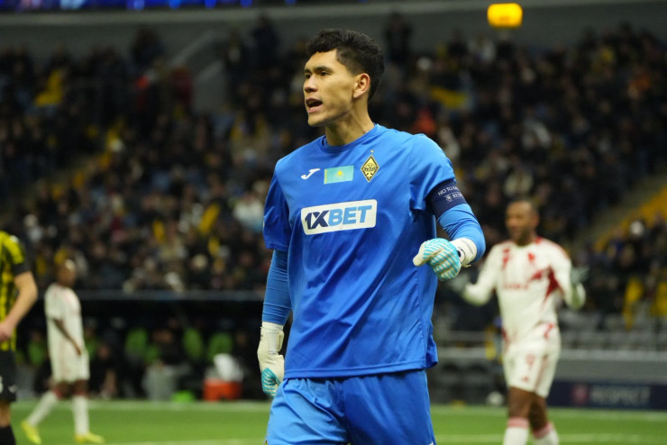 Темирлан Анарбеков в матче