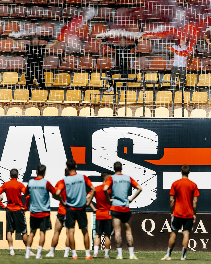 Игроки и фанаты