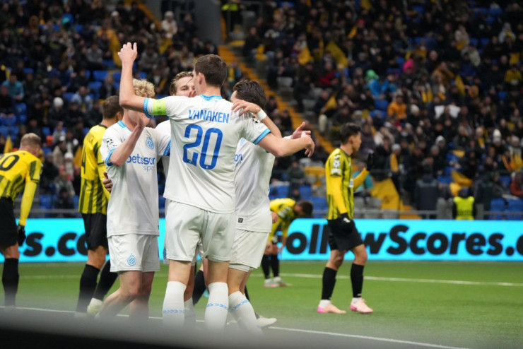 Футболисты 