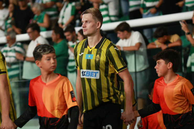 Егор Сорокин выходит на матч 