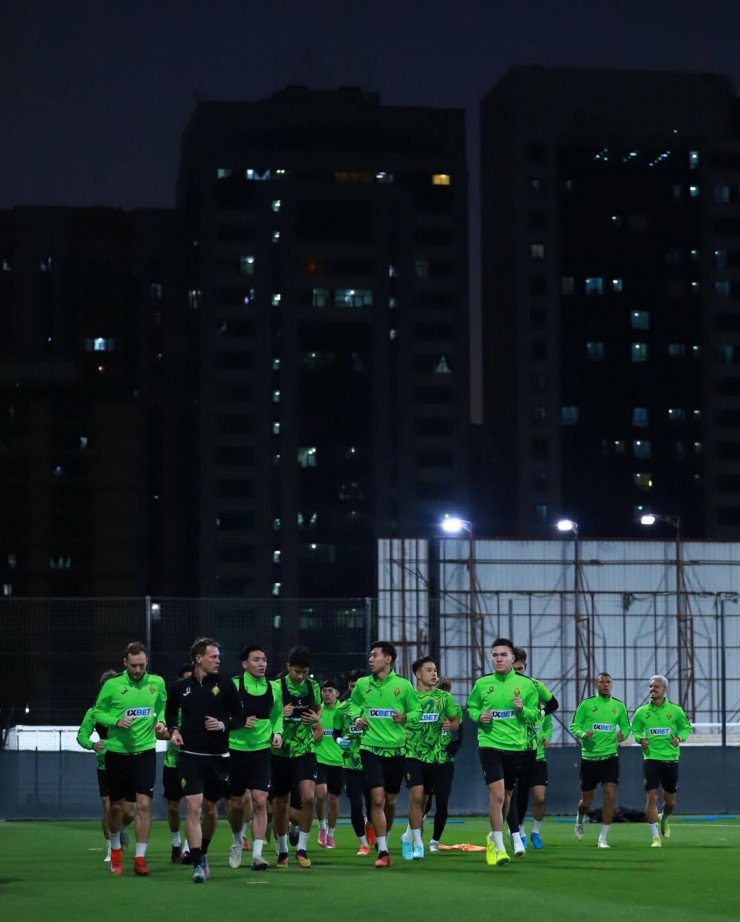 Футболисты 