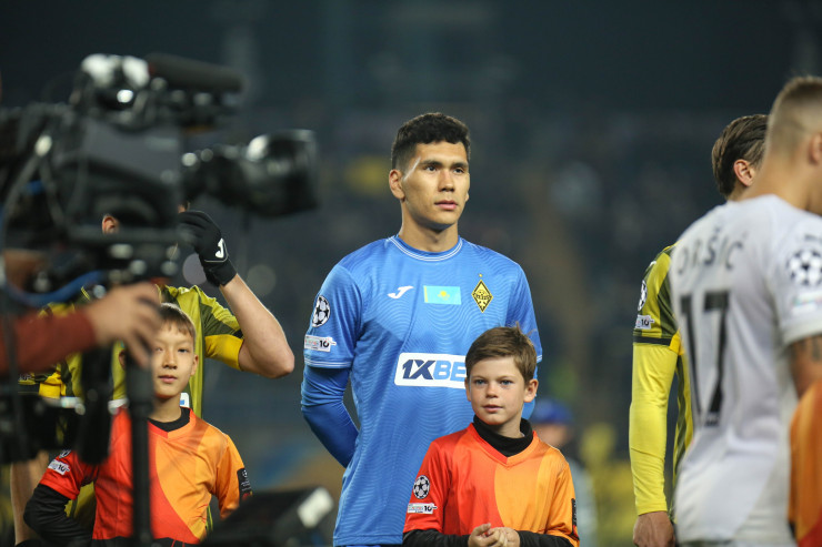 Темирлан Анарбеков перед игрой 