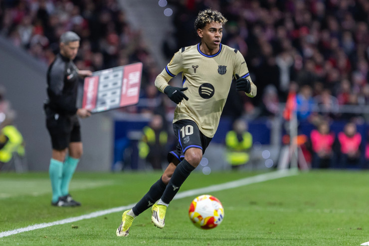 Ламин Ямаль в матче 