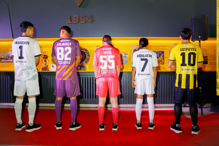 Фото с презентации формы ФК 