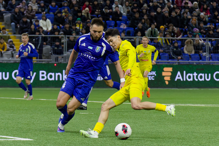 Максат Абраев против Динмухамеда Кашкена